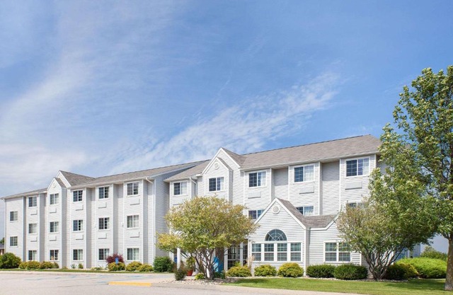 Microtel Inn and Suites Clear Lake