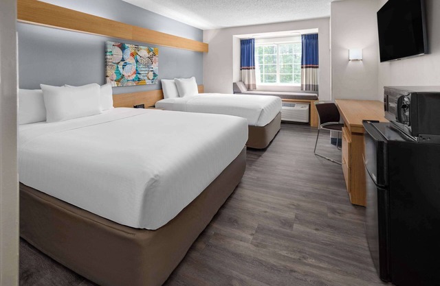 Microtel Inn by Wyndham Raleigh Durham Airport