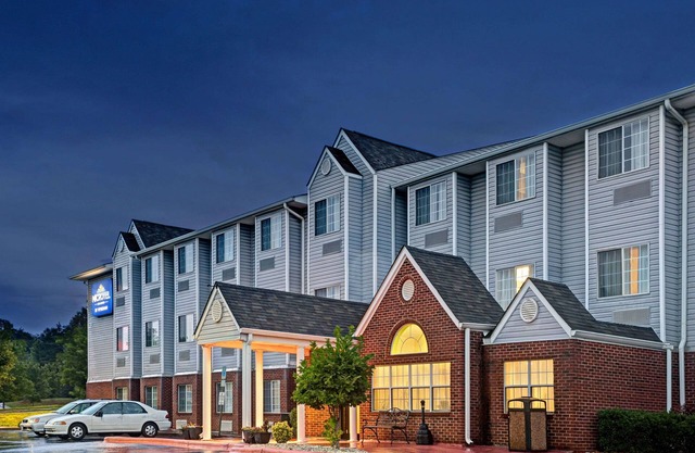 Microtel Inn & Suites by Wyndham Statesville