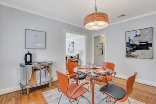 Mid-Century Bungalow - Blue Mile & Close to GSU