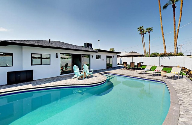 Mid-Century Gem