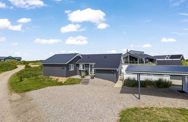 "Mikka" - 450m from the sea by Interhome