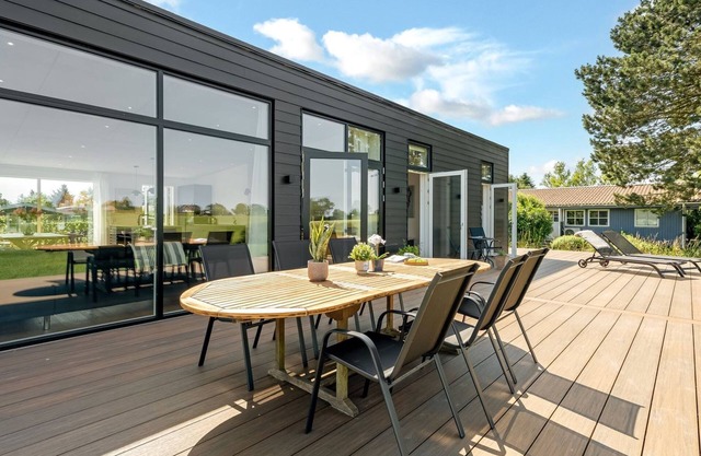 "Milena" - 1.5km from the sea by Interhome