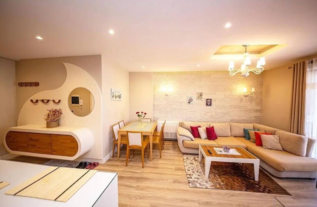 Milestone Deluxe Apartment