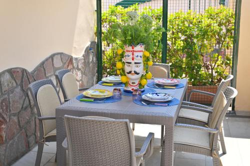 Mimosa - Appartamento a Ischia con area esterna