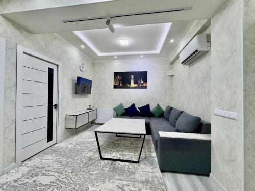 Minar Luxrury 2BR Apartment - near Old City