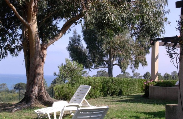 Mini-villa "01 - Arbutus". Sleeps 4-5. SOLENZARA