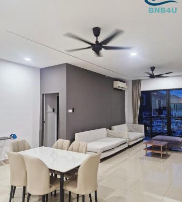 Minimalist Dual-Key Stay with 4BR at Farlim Penang