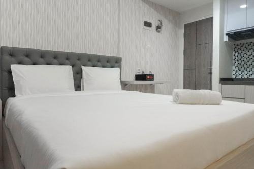 Minimalist Studio Apartment at Taman Melati By Travelio