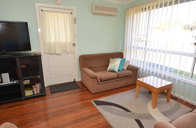 Misbehaven - 15 Alfred Street, North Haven