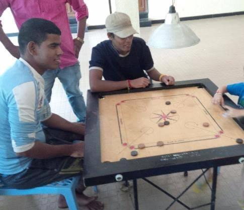 Mishita Resort couple friendly with pool near beach