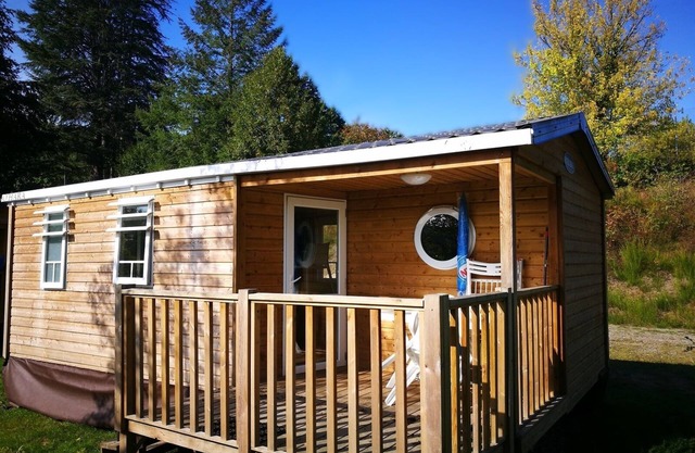 Mobile Home 2 Chambres Dans Camping 3