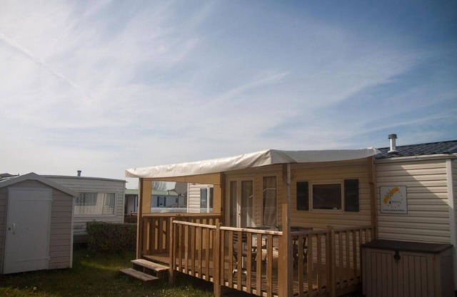 Mobil-home 500 m de la mer Avec Jardin à L'abri des Regards