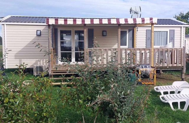 Mobil Home 6 Personnes Tout Confort Camping 4 Etoiles en val de Loire
