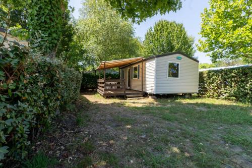 Mobil home dans camping familial piscine