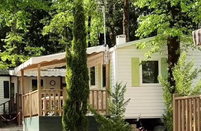 Mobilheim Standard 18 - 24m2 - 1 Schlafzimmer - überdachte Terrasse + TV* 2 Personen