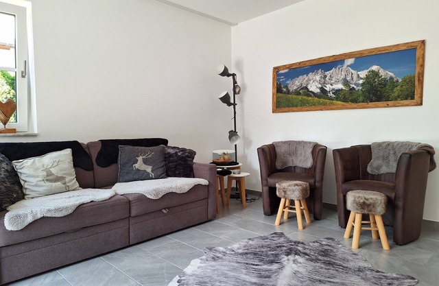 Modern Opal apartment, large south-facing terrace with views of the Wilder Kaiser ski world