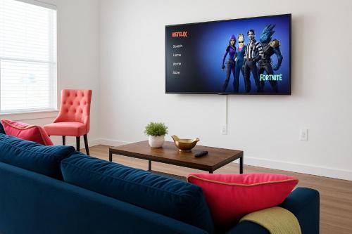 Modern 2 bd Disney World parking