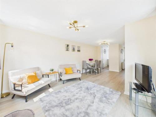 MODERN 2 BED BUNGALOW SLEEPS 4 Pet friendly SUMMER SALE