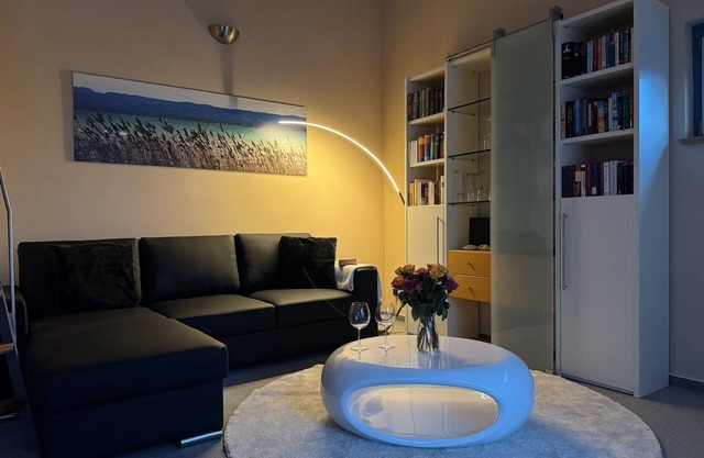 Modern 2 room holiday apartment in Oberuhldingen *