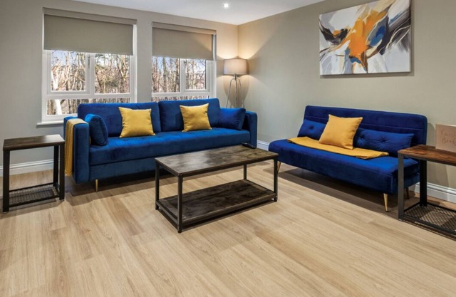 Modern 2Bed Flat Near Aberdeen Airport