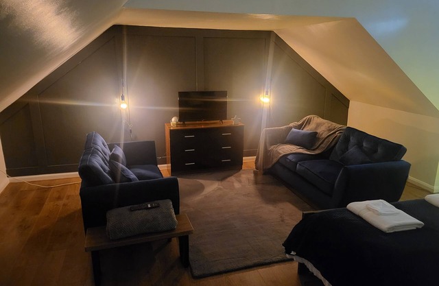 Modern 3 bed apartment at the heart of Sunderland- 5 mins to beach