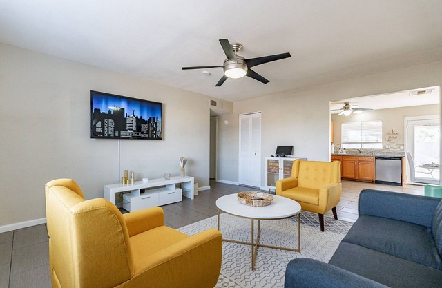 Modern 3BD Home in quiet neighborhood with large fenced backyard