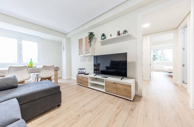 Modern apartment in Oviedo With Views