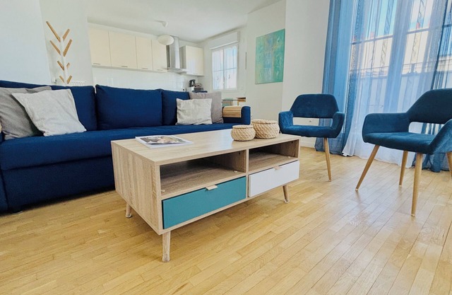★ Modern Apartment Near Disneyland Paris ★