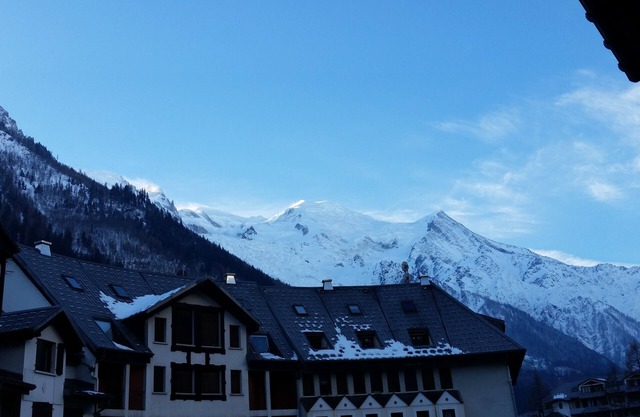 Modern Apt With View On The Aiguille Du Midi