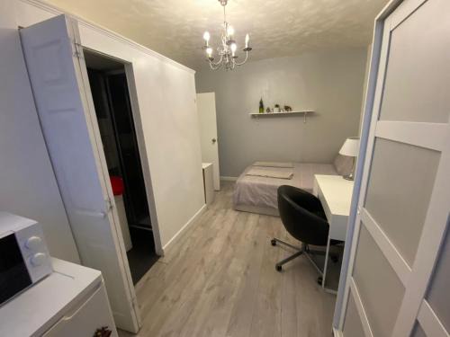 Modern bedroom with garden view