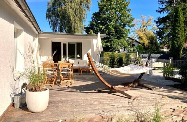 Modern bungalow in the seaside resort of Bansin at Schloonseepark, only 200 meters to the beach