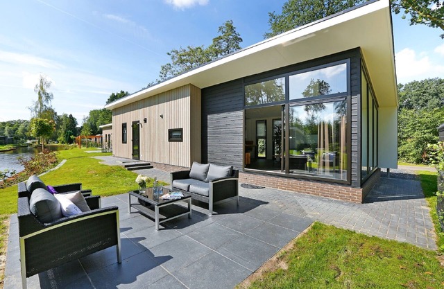 Modern chalet with nice sliding doors near Lochem
