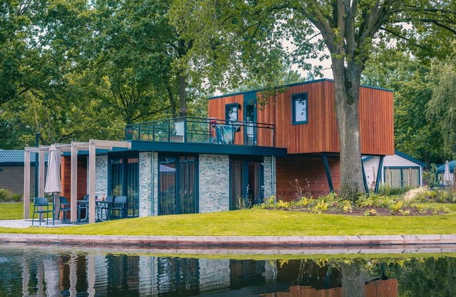 Modern chalet with 2 bathrooms, near De Efteling