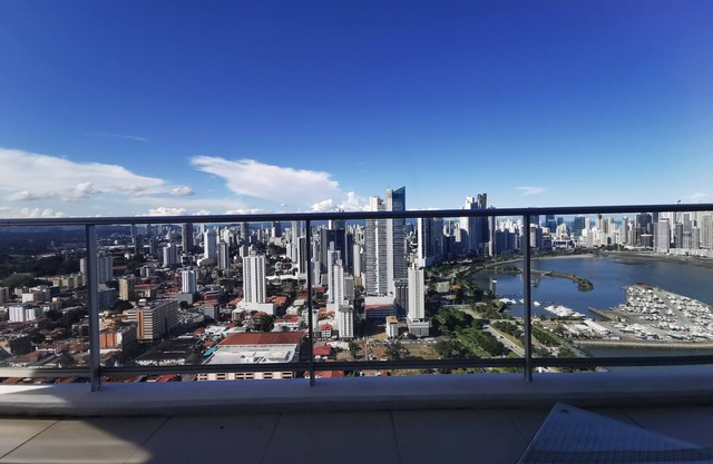 Modern condo with OCEAN/CITY VIEW