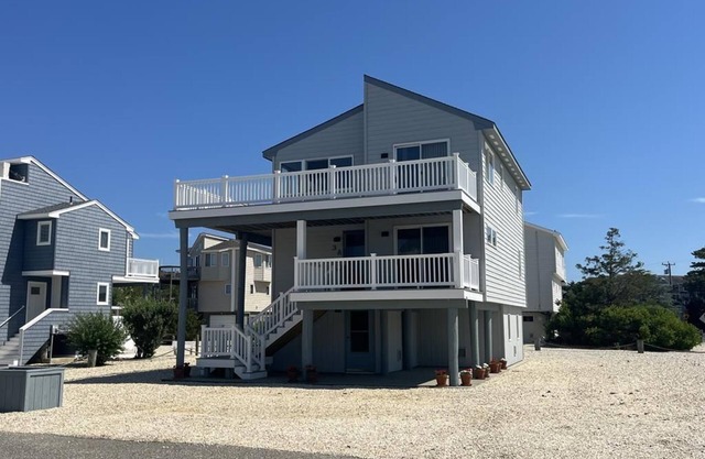 Modern Contemporary with Bayview's