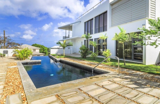 Modern Contemporary House