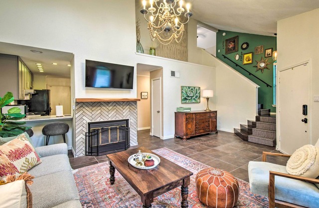 Modern Coppell Retreat w/ Patio + Fire Pit!