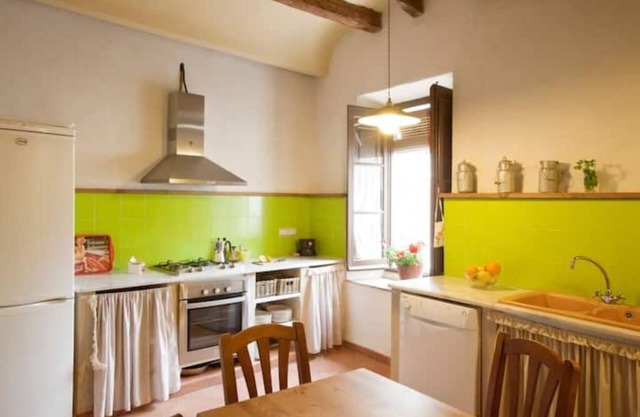 Modern Cottage in Wine Area