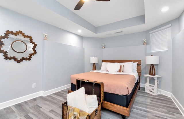 Modern, cozy two-bedroom apartment with all amenities with TV and Wifi