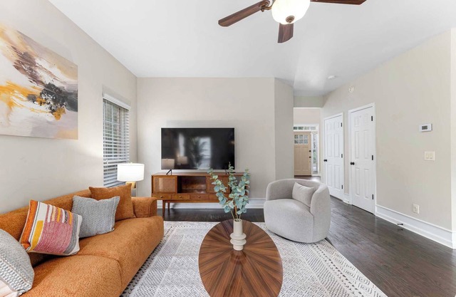 Modern Elegance on Silver fox path #41856