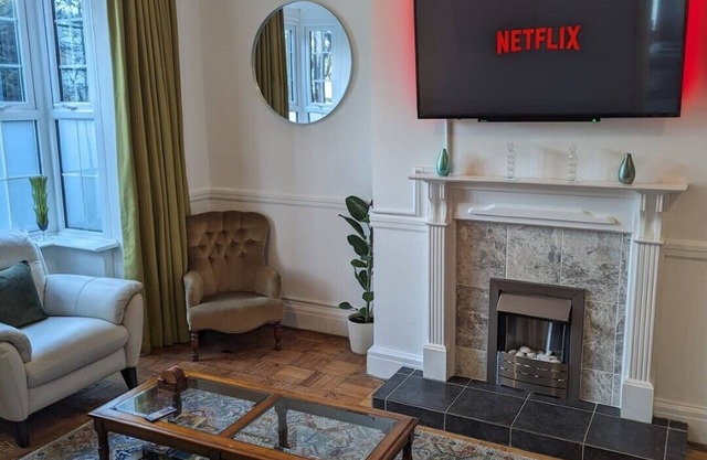 Modern Ground Floor Apartment, located in the Heart of Stratford Upon Avon