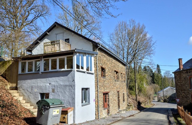 Modern Group Home in Bra