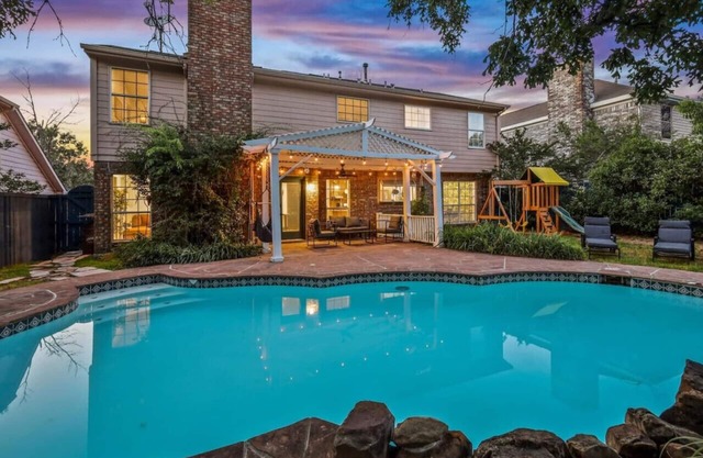 Modern Jungle 5BR Pool W Huge View & Private