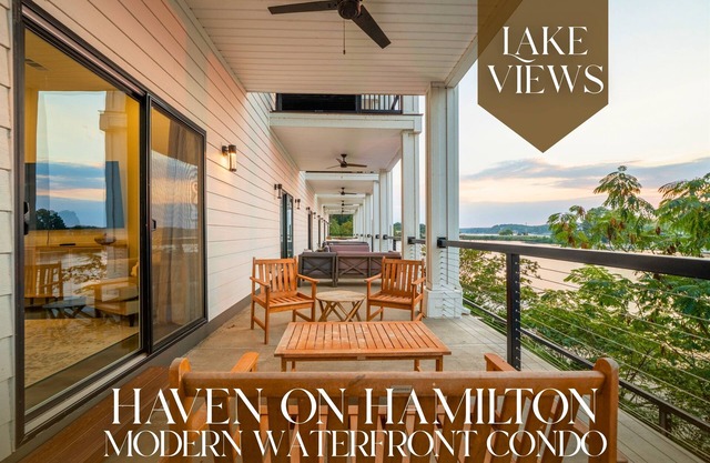 Modern Lakefront Townhome with Infinity Pool