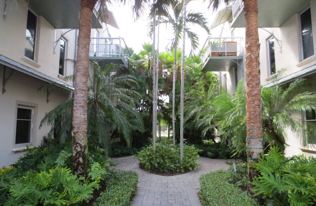 Modern Loft Over 2000 Sqft - Downtown/Beach/Port
