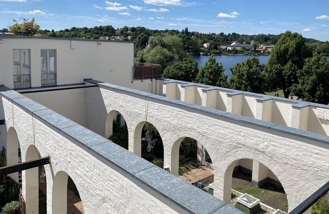Modern loft with water views & sunsets