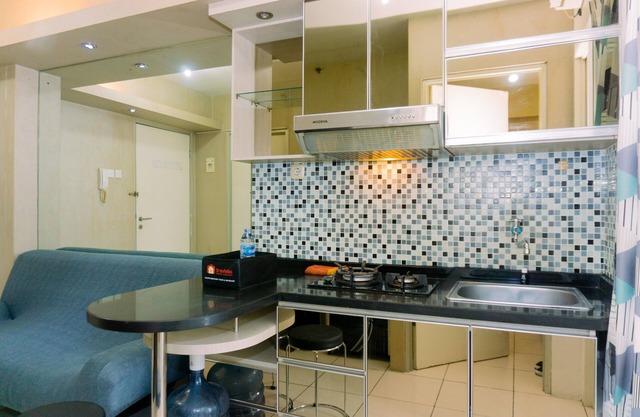 Modern Look And Comfortable 2Br Green Bay Pluit Apartment