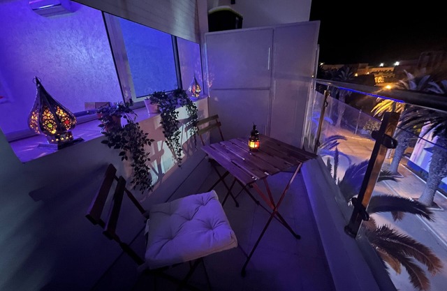 Modern Moroccan Style 1 Bedroom Apt - PS4 -WiFi.