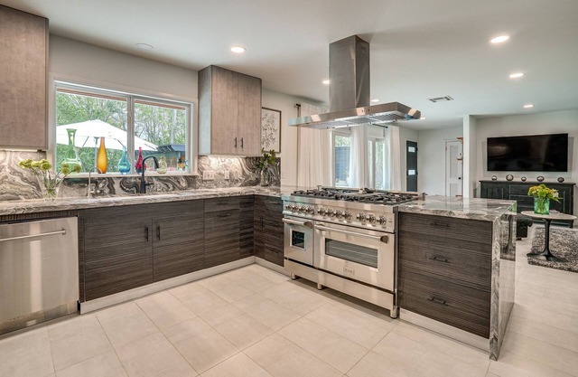 Modern Nacogdoches Vacation Rental Near Downtown!